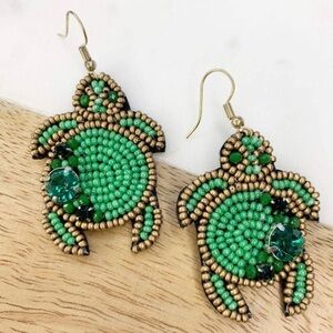 Prep Obsessed Green Sea Turtle Earrings